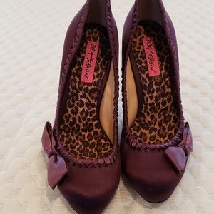 Betsey Johnson Burgundy Heels